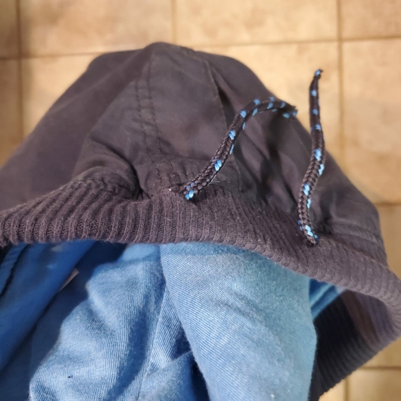 Pants - Picture 2 of 3